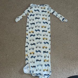 Posh Peanut newborn nightgown